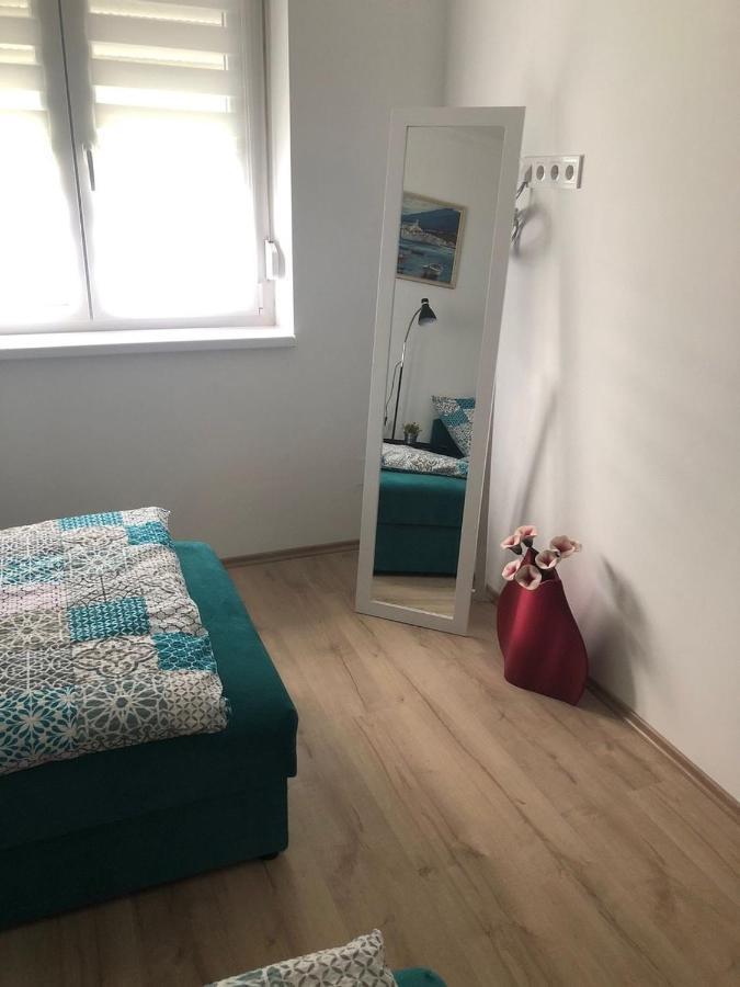 Kelemen Apartman Kanije Dış mekan fotoğraf